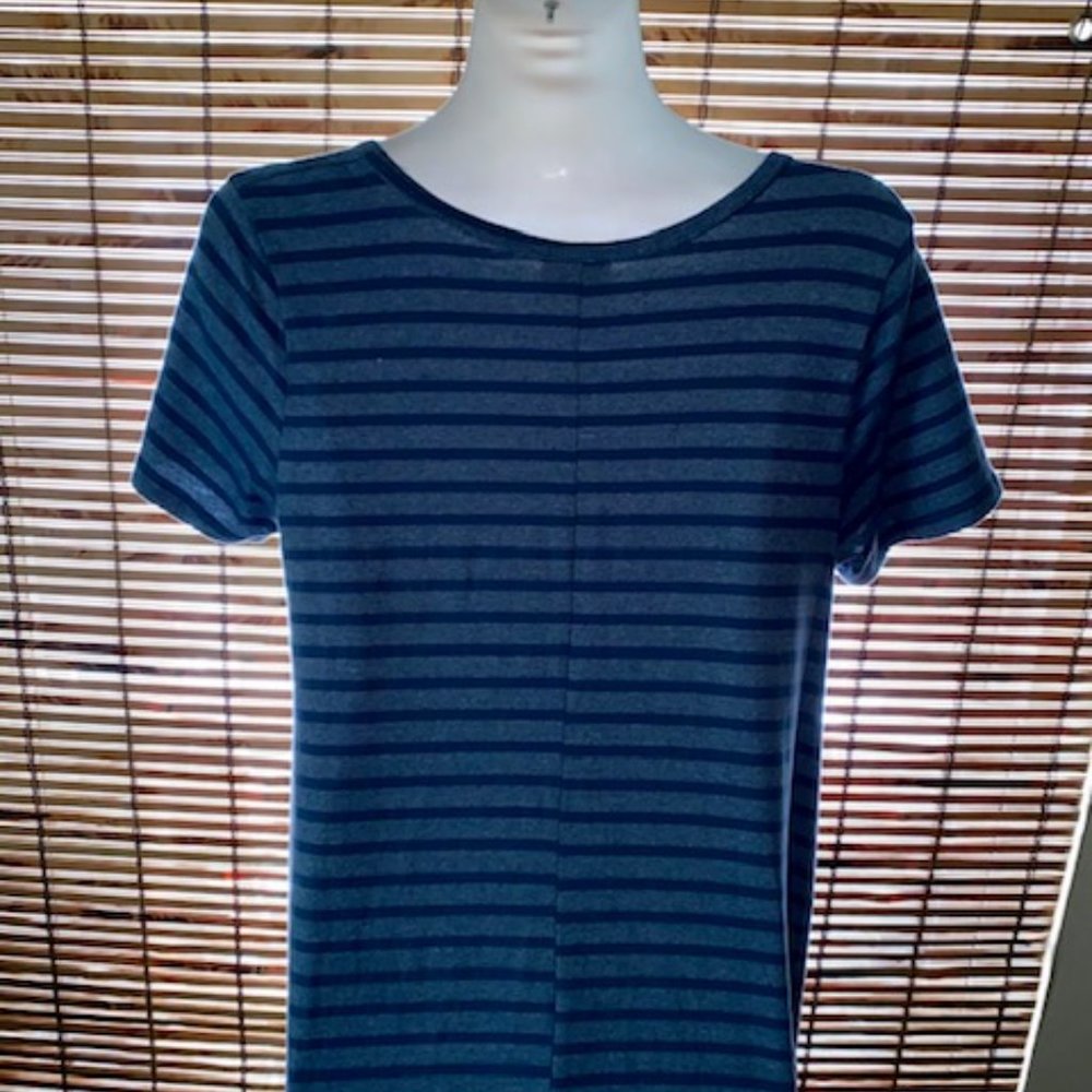 LuLaroe Heathered Blue-Gray & Blue Striped Carly Swing Dress - Picture 15 of 15